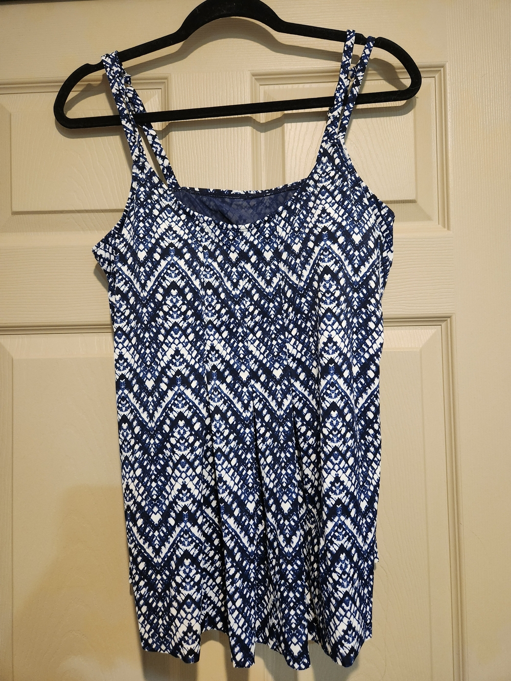 Women's Swimsuit Top Size 16